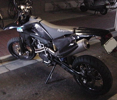 2005report002002.jpg